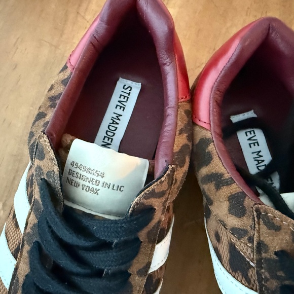 Steve Madden Animal Print lace up Sneakers - Picture 5 of 6